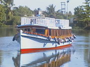 KUMARAKOM BOAT RENTALS KOTTAYAM