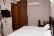 Studio Service Apartment Near Max Saket
