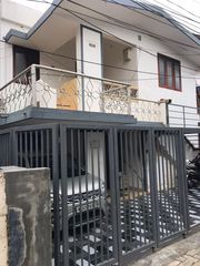 2BHK first floor house near Toc-H school Janatha road Vyttila Kochi 